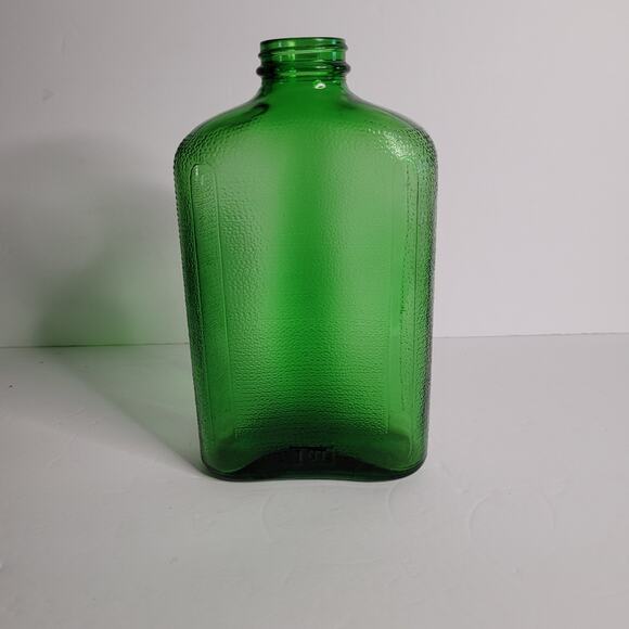 Vintage 1940's Green Glass 1QT Bottle - Unique Pattern - Picture 7 of 11
